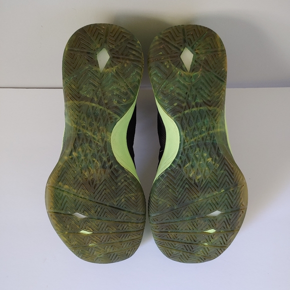 Nike Zoom Hyperdisruptor Basketball Shoes Sneakers Size 7 - Picture 15 of 16